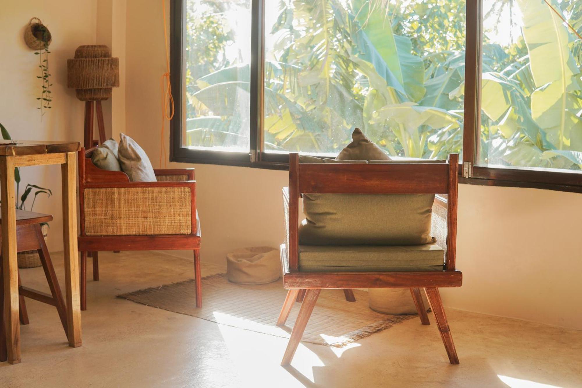 Greenhouse Siargao Roadside Boutique Apartments General Luna  Bagian luar foto