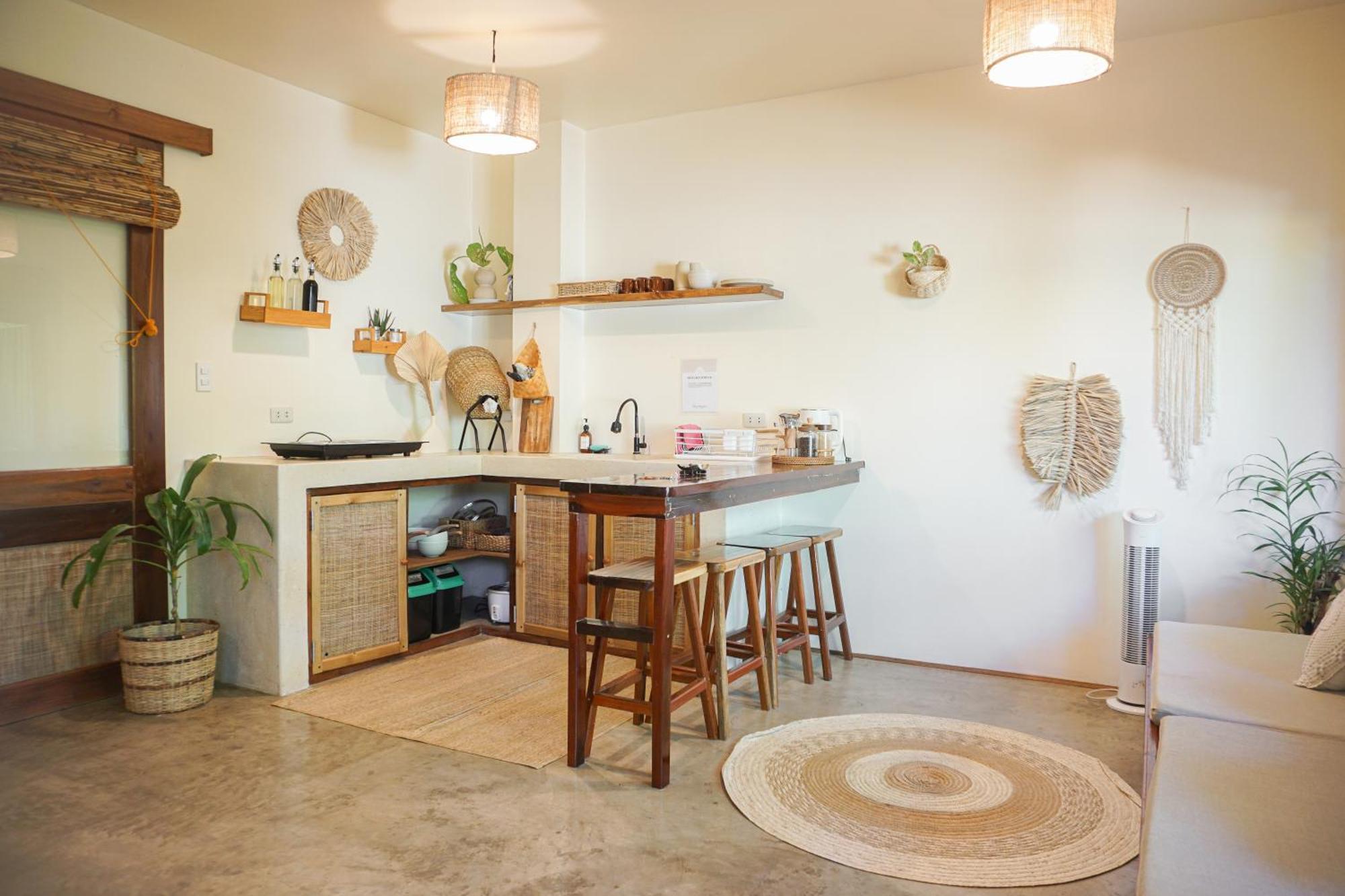 Greenhouse Siargao Roadside Boutique Apartments General Luna  Bagian luar foto